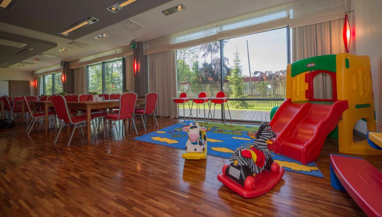 Centrum Wypoczynkowo-Konferencyjne Solaris Łazy Dış mekan fotoğraf